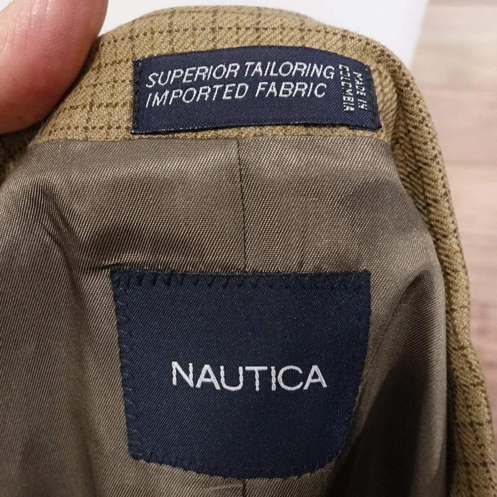 Nautica Blazer Mens 38R Beige Check Lambswool Tweed Sport Coat Jacket Notch